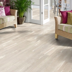 karndean van gogh silver farmhouse oak (stickdown) vgw137t